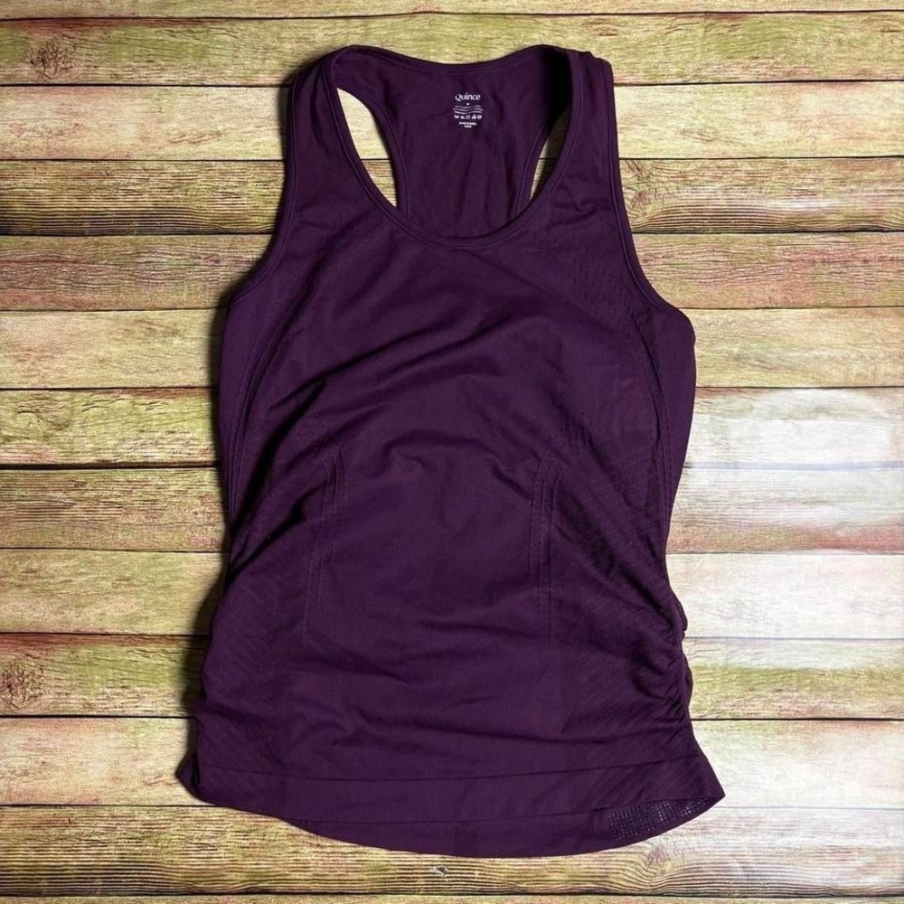 Quince Ruched Racerback‎ Tank burgundy size medium